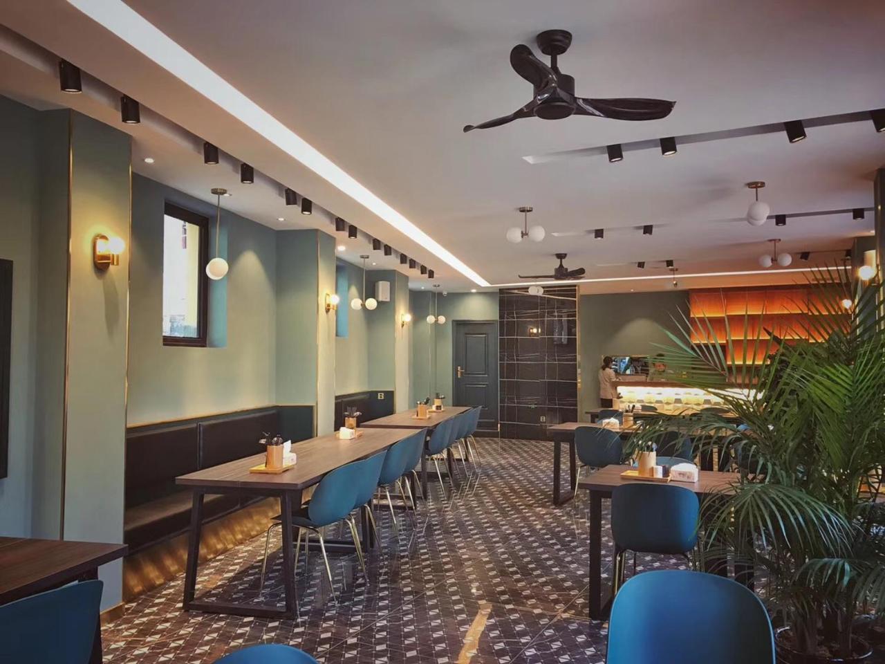 קונמינג Moon And Chalice Boutique Hotel מראה חיצוני תמונה