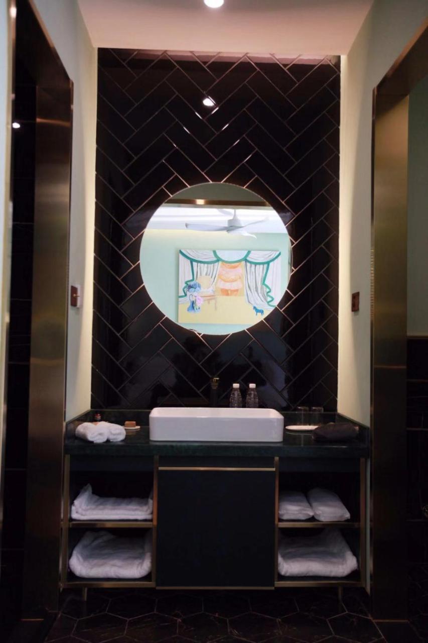 קונמינג Moon And Chalice Boutique Hotel מראה חיצוני תמונה